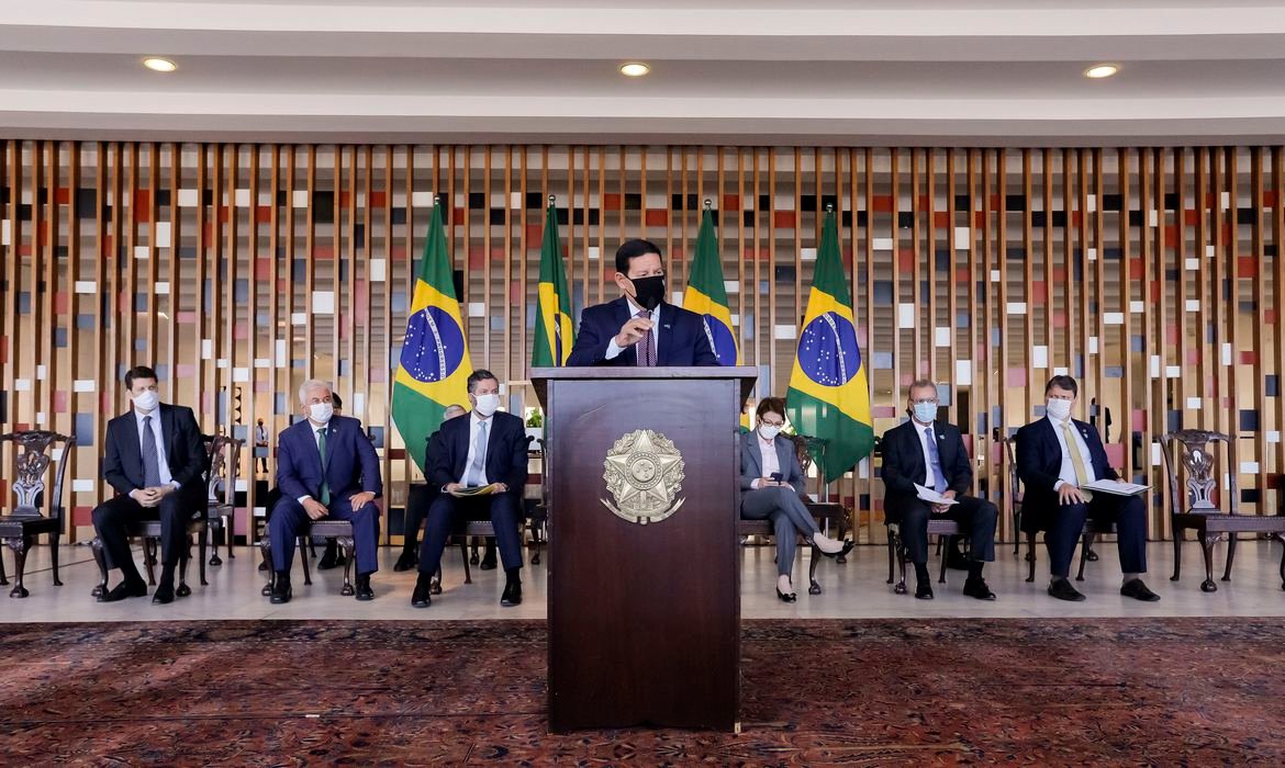 hamilton mourão ditadura